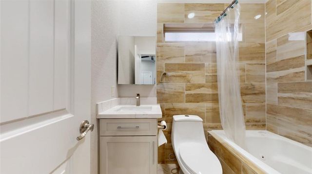 426 Middle Street, Houston, TX 77003
