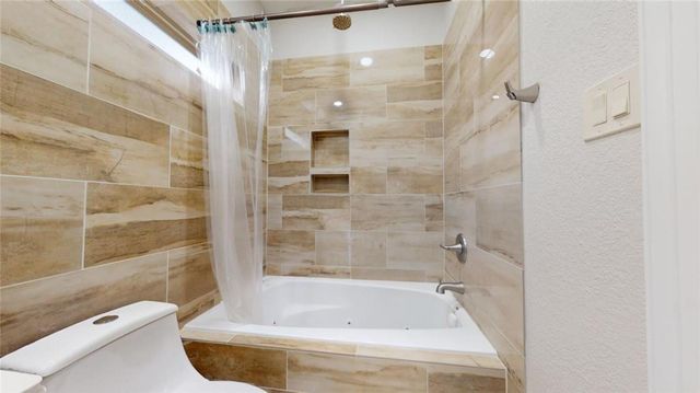 426 Middle Street, Houston, TX 77003