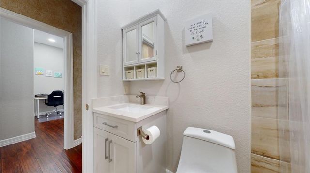 426 Middle Street, Houston, TX 77003
