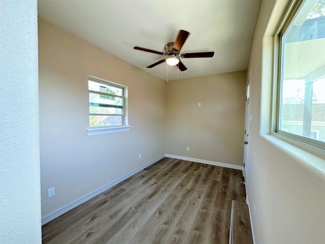 426 Middle Street, Houston, TX 77003