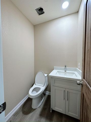 426 Middle Street, Houston, TX 77003