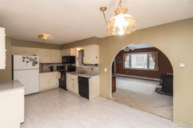 32 Elizabeth Drive, Hopewell Junction, NY 12533