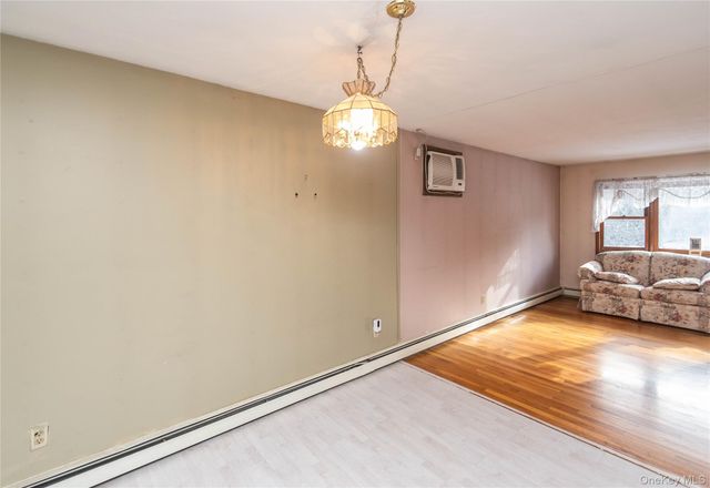 32 Elizabeth Drive, Hopewell Junction, NY 12533