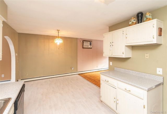 32 Elizabeth Drive, Hopewell Junction, NY 12533