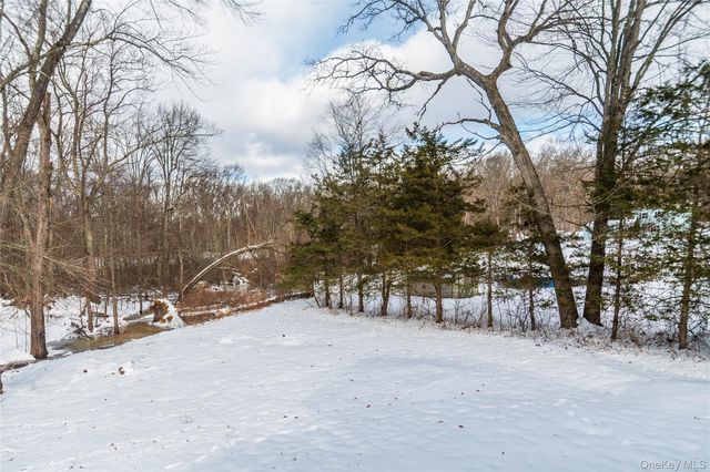 32 Elizabeth Drive, Hopewell Junction, NY 12533