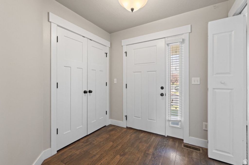 894 S 2100 W, Orem, UT 84058 — photo 2