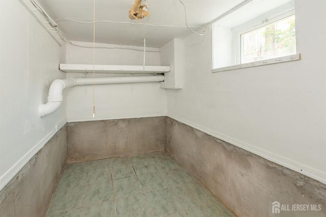 136 W 56th Street, Bayonne, NJ 07002