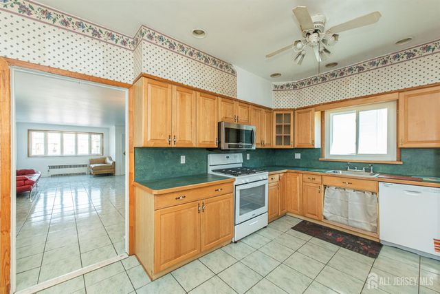 136 W 56th Street, Bayonne, NJ 07002
