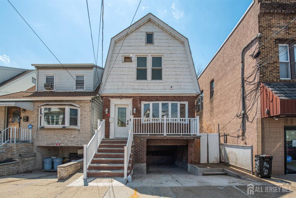 136 W 56th Street, Bayonne, NJ 07002