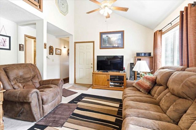 1727 W 19th Avenue, Arkdale, WI 54613