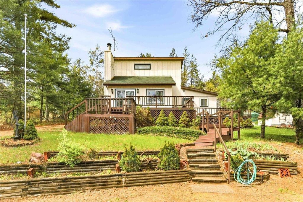 1727 W 19th Avenue, Arkdale, WI 54613