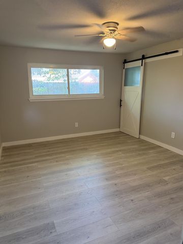 135 Highland Terrace, League City, TX 77573