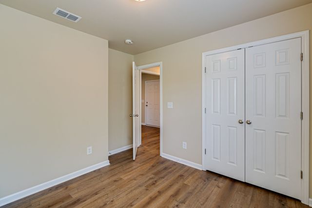 2057 Red Jacket Trce, Spring Hill, TN 37174