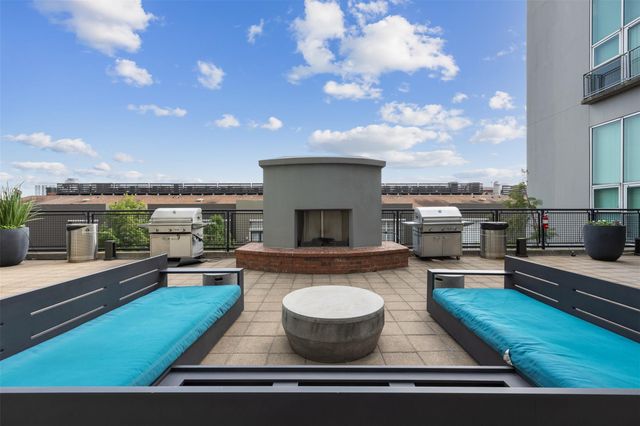 2000 Bagby Street 7414, Houston, TX 77002