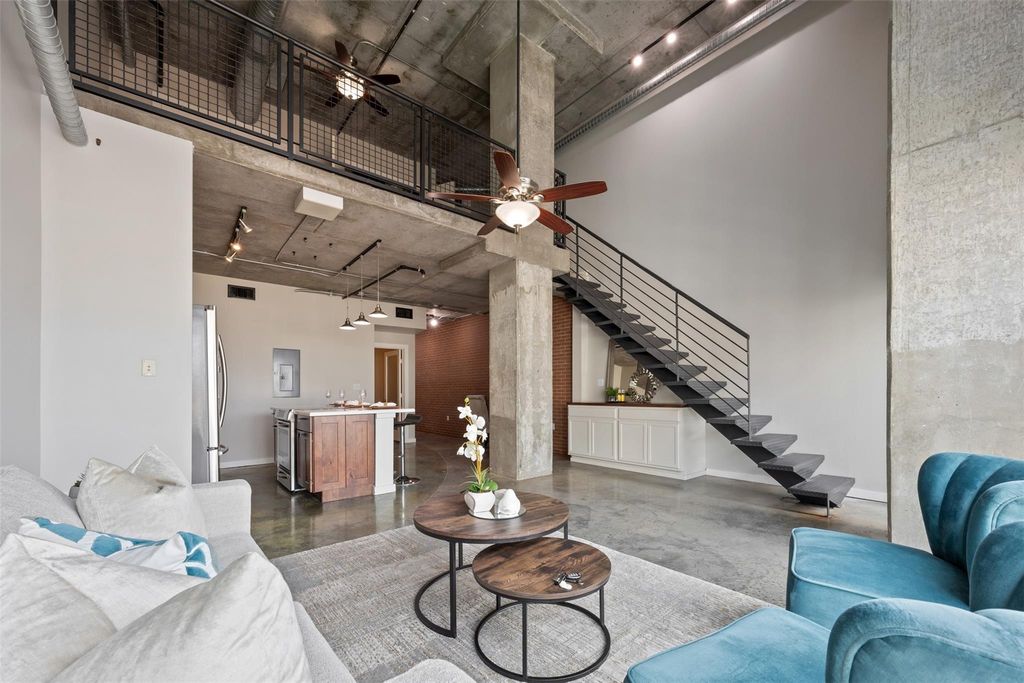 2000 Bagby Street 7414, Houston, TX 77002