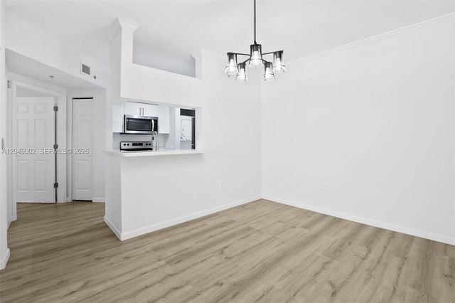 17145 N Bay Road 4303, Sunny Isles Beach, FL 33160