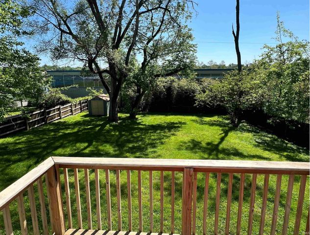 1209 S Madison Street, Bloomington, IN 47403