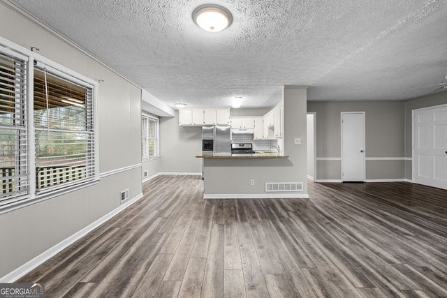 96 Poplar Road, Newnan, GA 30263