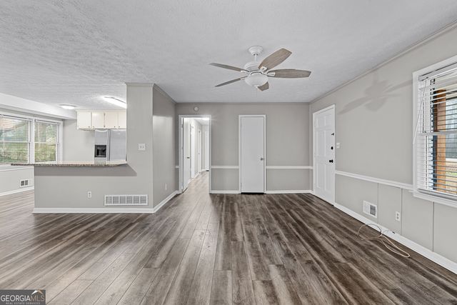 96 Poplar Road, Newnan, GA 30263