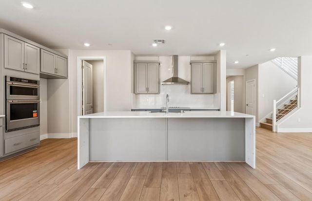 1390 Romey Dr, Lincoln, CA 95648