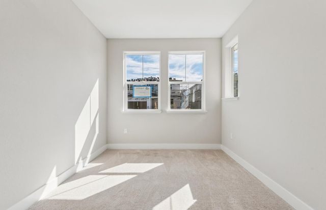 1390 Romey Dr, Lincoln, CA 95648