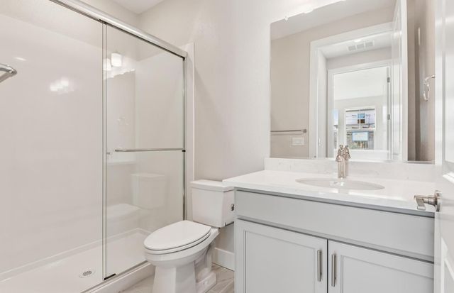 1390 Romey Dr, Lincoln, CA 95648