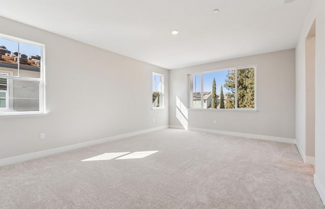 1390 Romey Dr, Lincoln, CA 95648