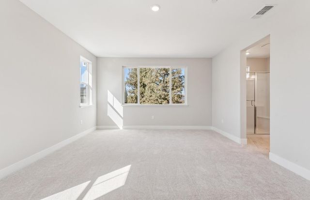 1390 Romey Dr, Lincoln, CA 95648