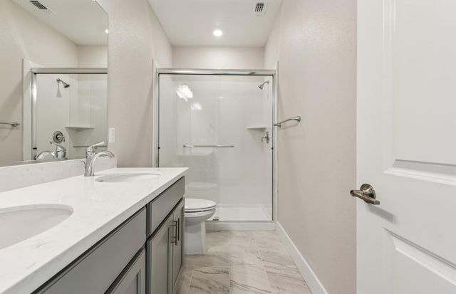 1390 Romey Dr, Lincoln, CA 95648