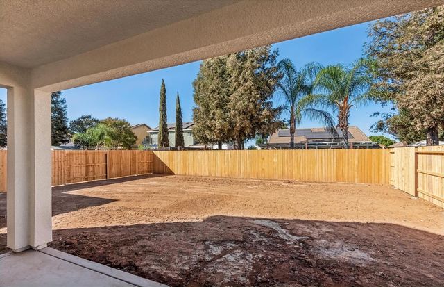 1390 Romey Dr, Lincoln, CA 95648