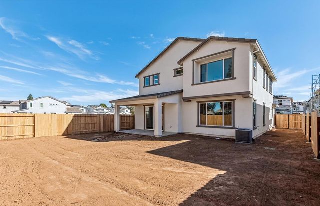 1390 Romey Dr, Lincoln, CA 95648
