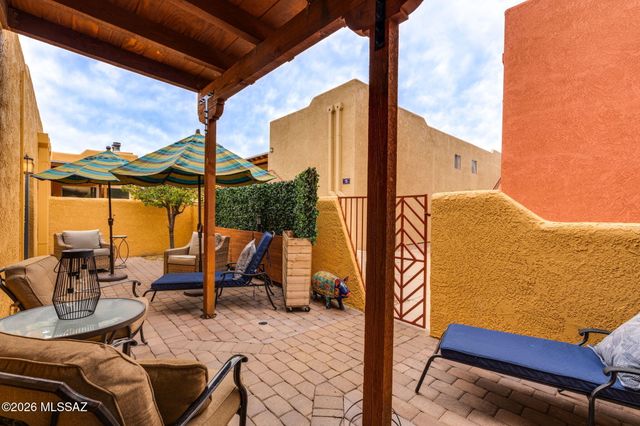6255 N Camino Pimeria Alta Apt 15, Tucson, AZ 85718