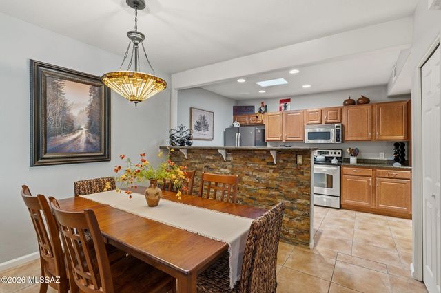 6255 N Camino Pimeria Alta Apt 15, Tucson, AZ 85718