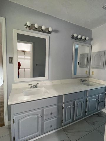 12511 Ravens Mate Drive, Cypress, TX 77429