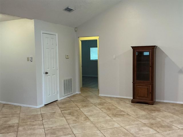 12511 Ravens Mate Drive, Cypress, TX 77429