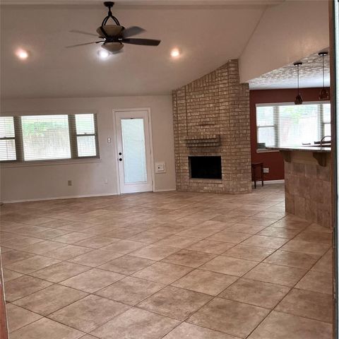 12511 Ravens Mate Drive, Cypress, TX 77429