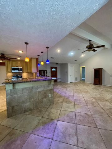 12511 Ravens Mate Drive, Cypress, TX 77429