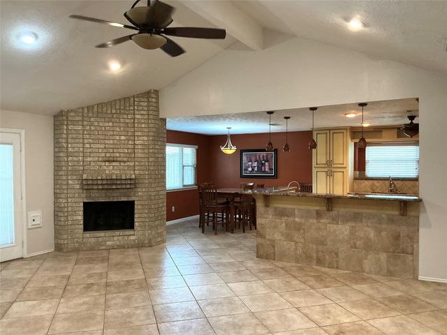 12511 Ravens Mate Drive, Cypress, TX 77429