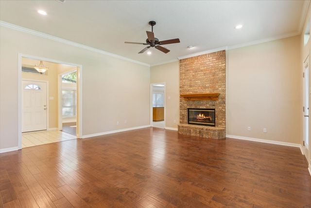 609 Wheatland Drive, Waco, TX 76657