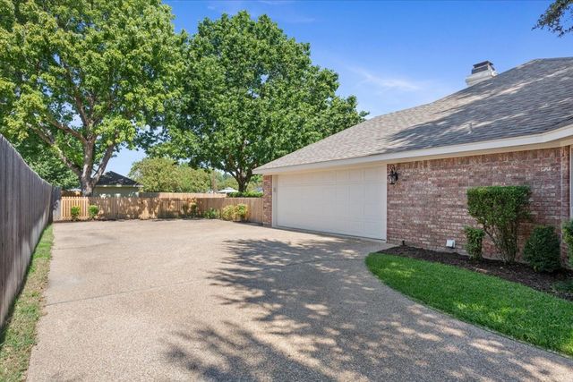 609 Wheatland Drive, Waco, TX 76657