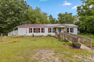 3079 E Bluewater Highway, Ionia, MI 48846