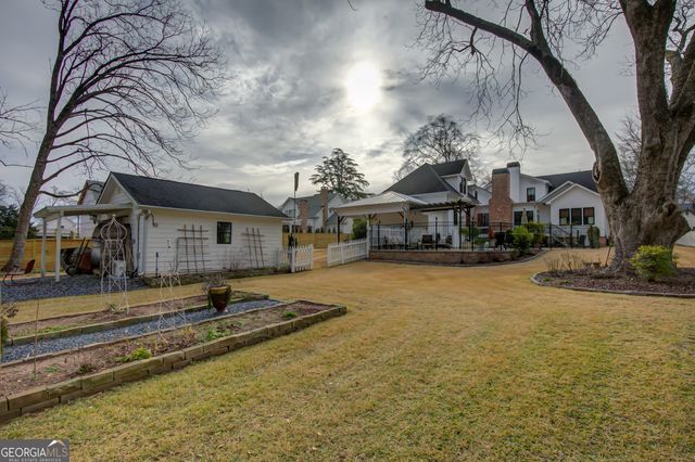 38 Couch Street, Senoia, GA 30276