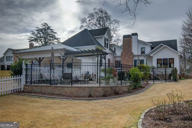 38 Couch Street, Senoia, GA 30276