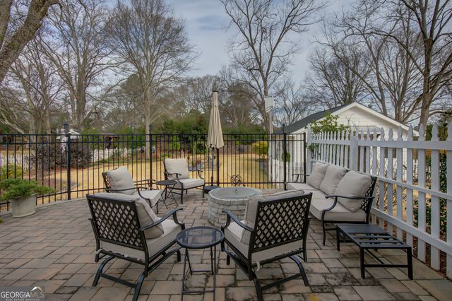 38 Couch Street, Senoia, GA 30276