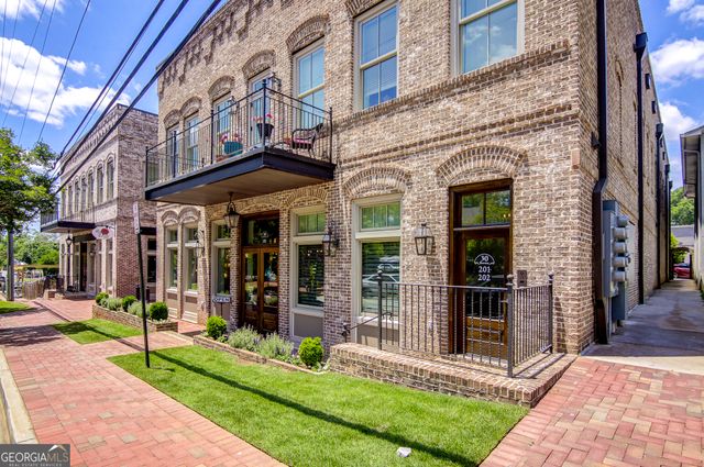 38 Couch Street, Senoia, GA 30276