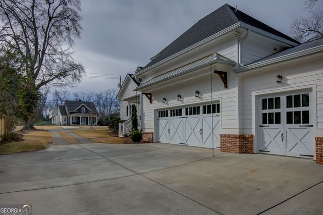 38 Couch Street, Senoia, GA 30276