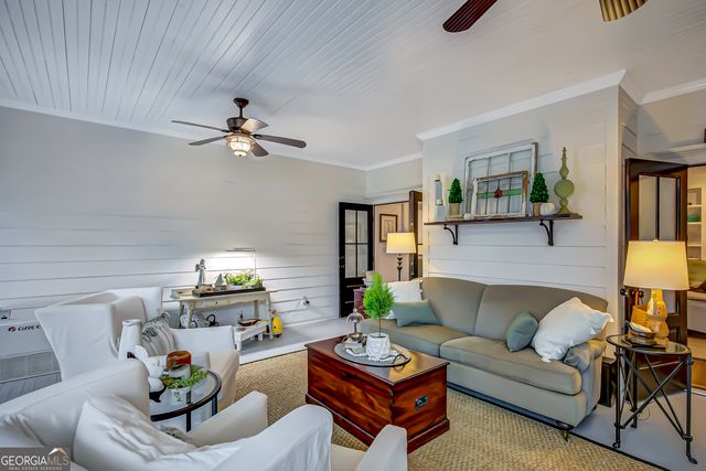 38 Couch Street, Senoia, GA 30276