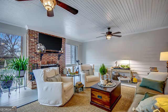 38 Couch Street, Senoia, GA 30276