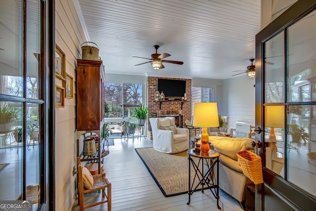 38 Couch Street, Senoia, GA 30276