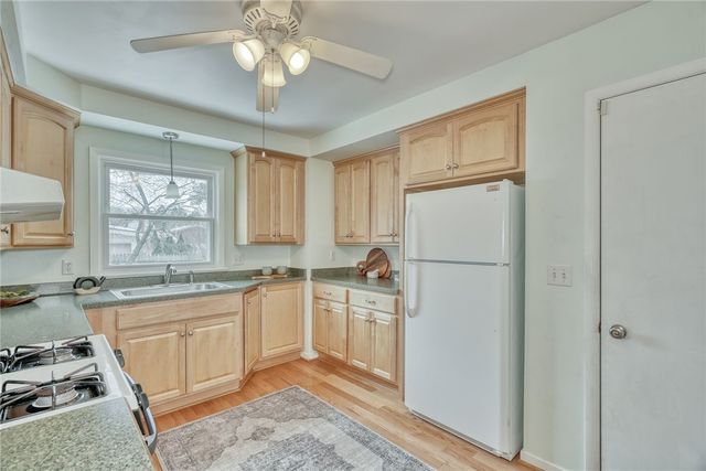 118 Maiden Lane, Greece, NY 14616